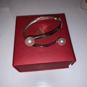 Majorica pearl cuff bracelet
